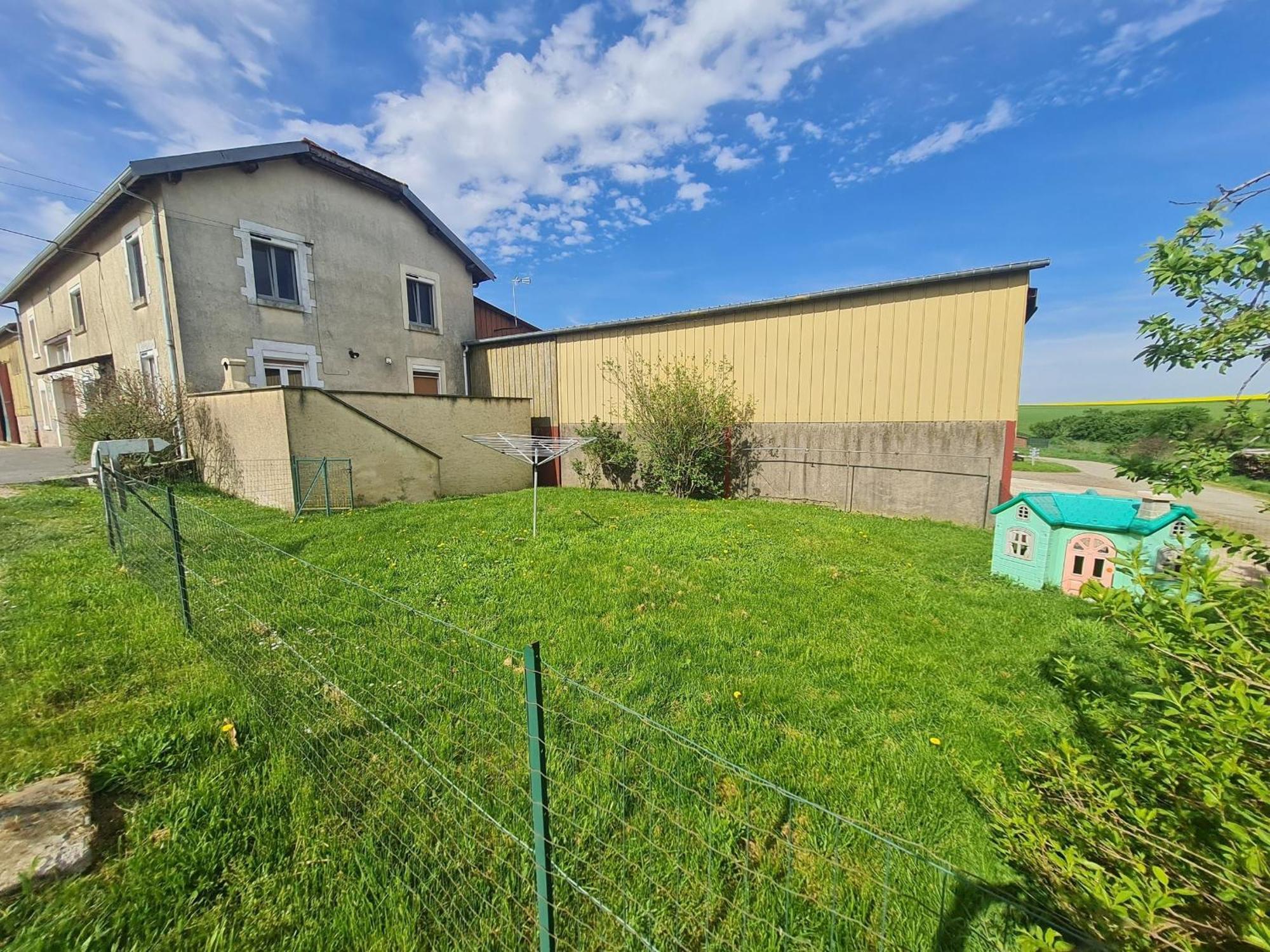 Gite Familial Et Equipe A La Campagne Avec Terrasse, Pres De Pont-A-Mousson Et De Nombreuses Activites - Fr-1-584-73 Lironville Exterior foto